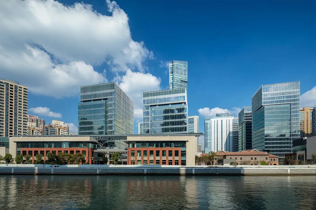 静安国际中心外立面实景